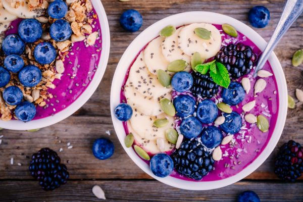 4 Ideas for Lower Carb Smoothie Bowls!