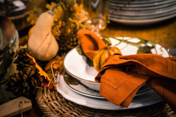 • 6 Healthy Ways to Thrive This Thanksgiving